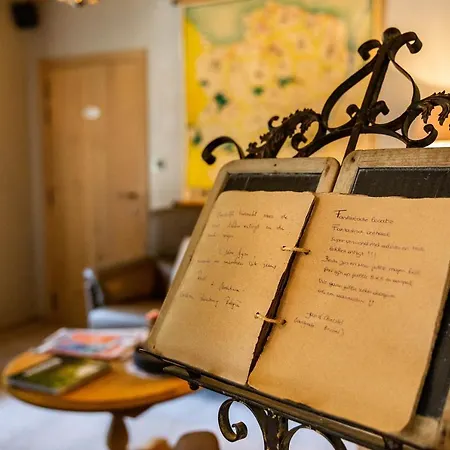 Bed & Breakfast 't Heirweggoed