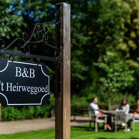 Bed & Breakfast 't Heirweggoed Assenede